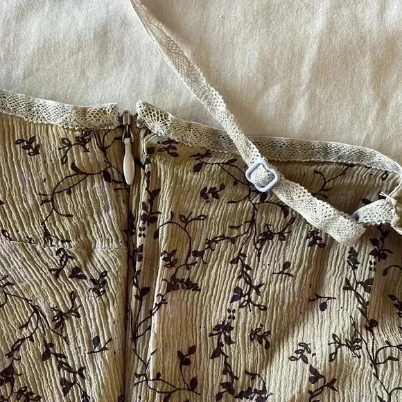 Gap floral tank - Picture 2 of 4